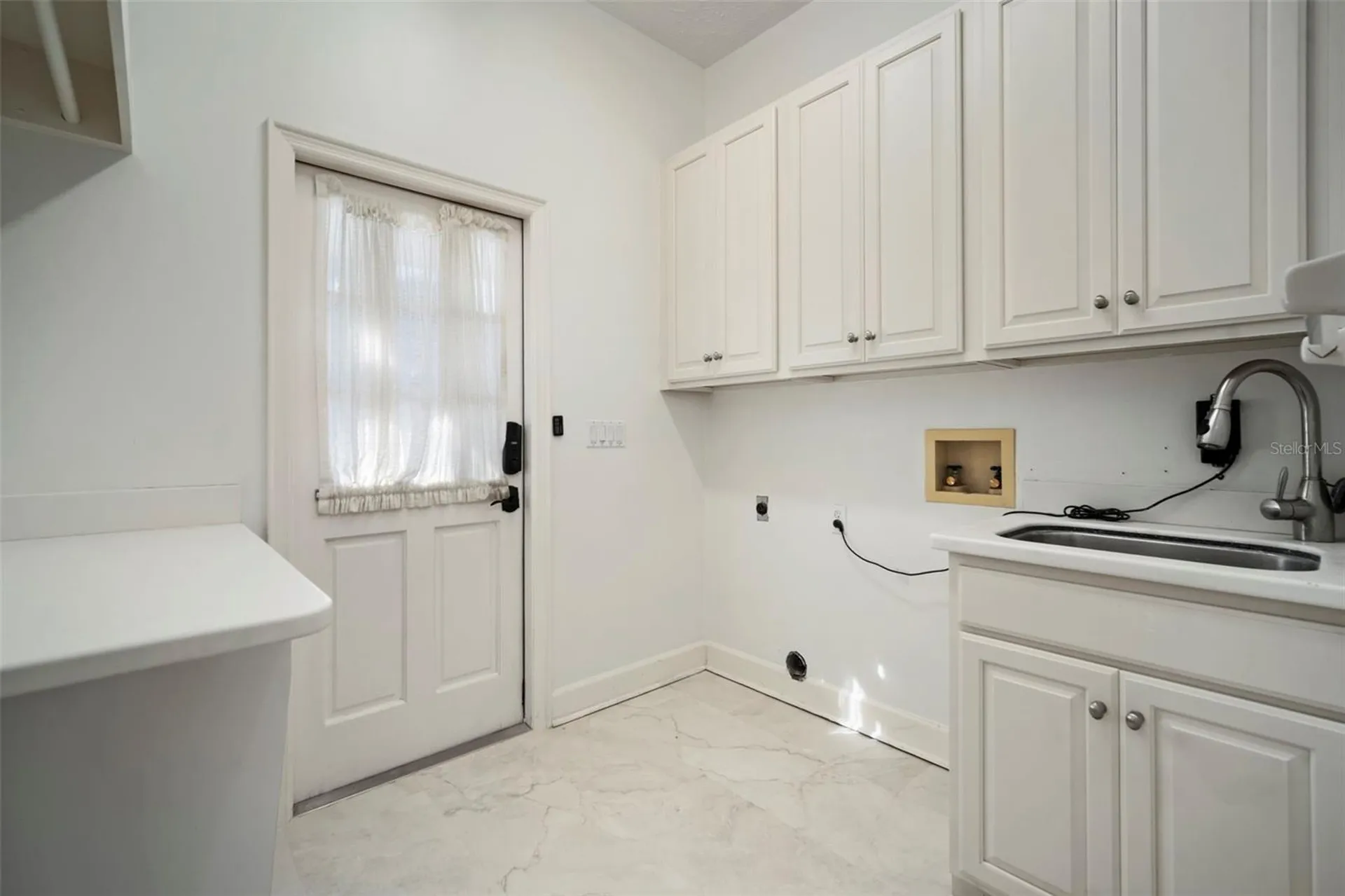 4318 W Azeele Street Tampa FL 33609