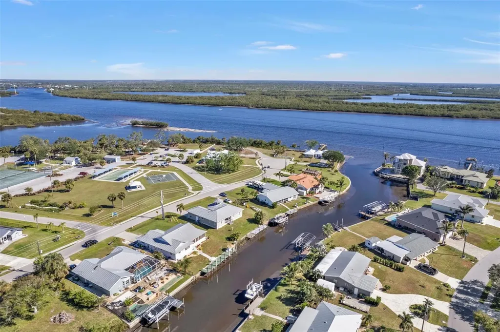 27409 Voyageur Drive Punta Gorda FL 33983