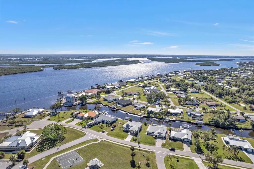 27409 Voyageur Drive Punta Gorda FL 33983
