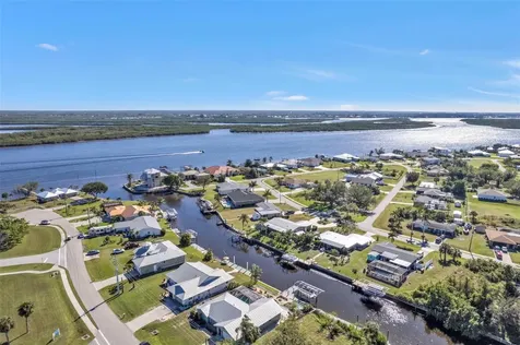 27409 Voyageur Drive Punta Gorda FL 33983