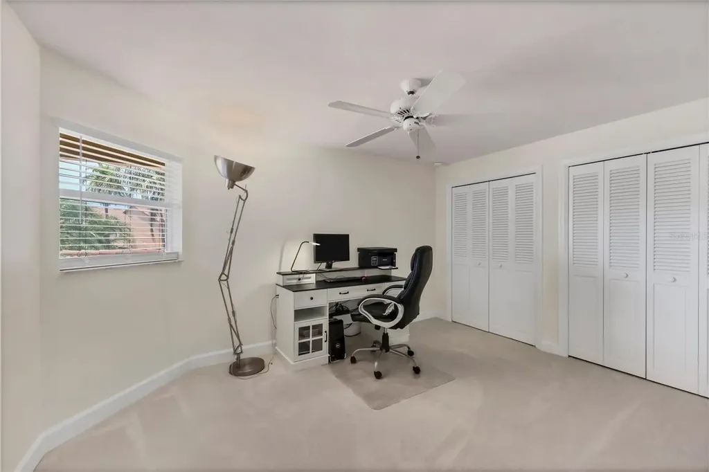 7551 Calle Facil Sarasota FL 34238