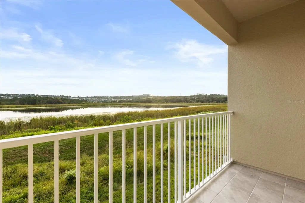 935 Lakefront Village Drive Clermont FL 34711