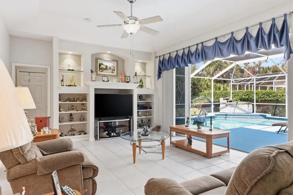 5608 Eastwind Drive Sarasota FL 34233
