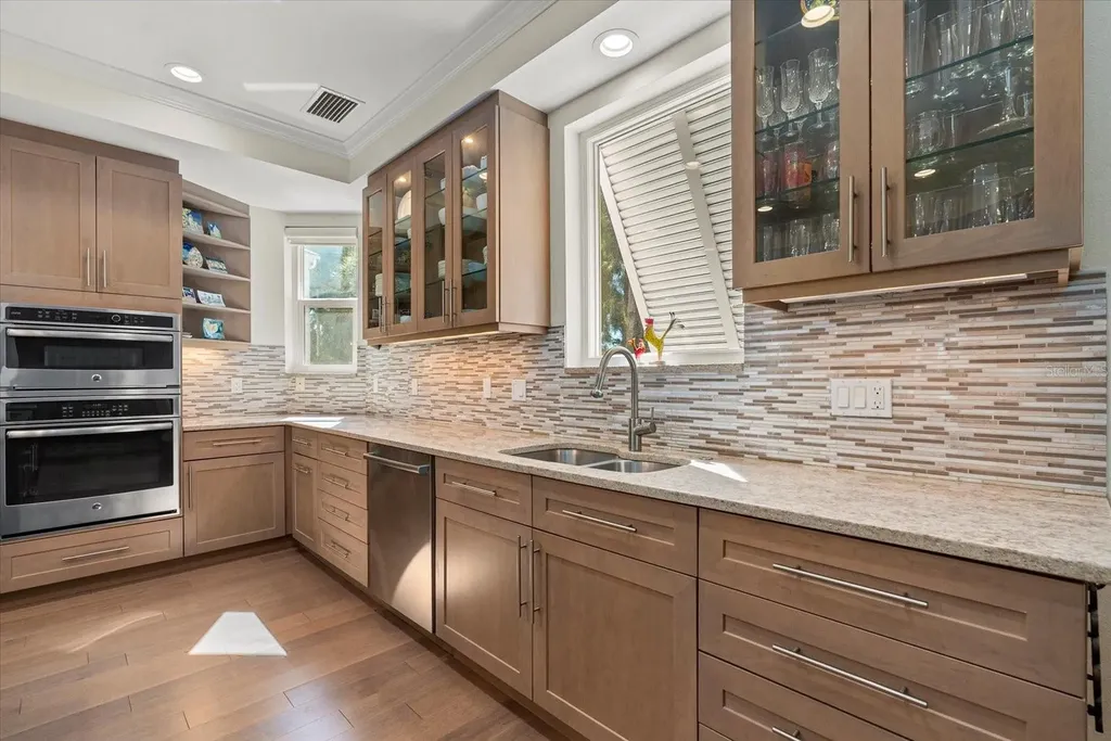 3942 Hamilton Club Circle Sarasota FL 34242