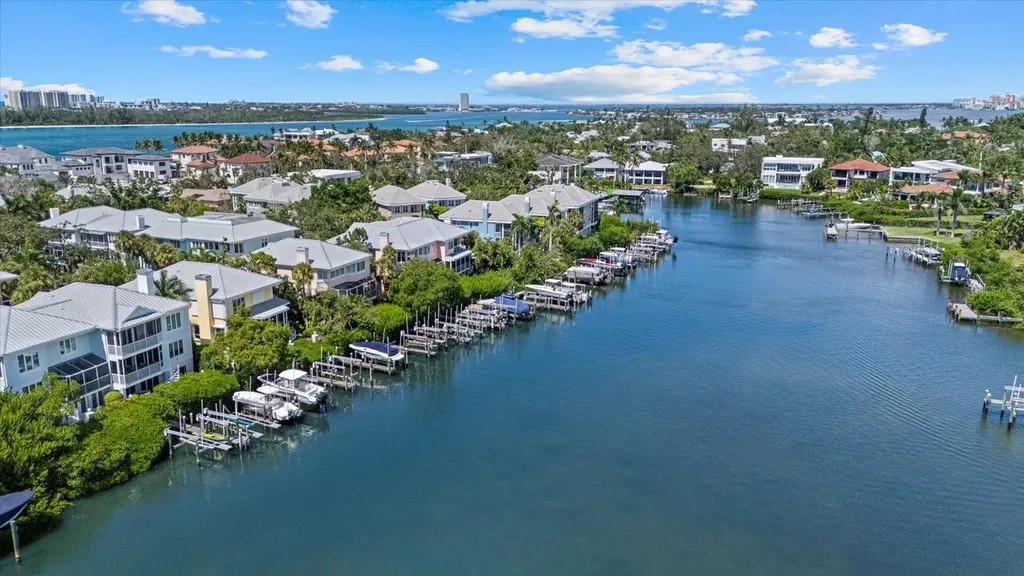 3942 Hamilton Club Circle Sarasota FL 34242