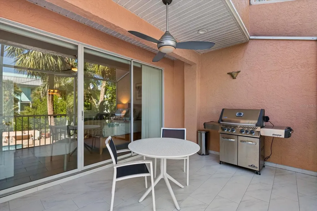 3942 Hamilton Club Circle Sarasota FL 34242
