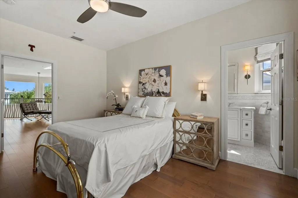 3942 Hamilton Club Circle Sarasota FL 34242