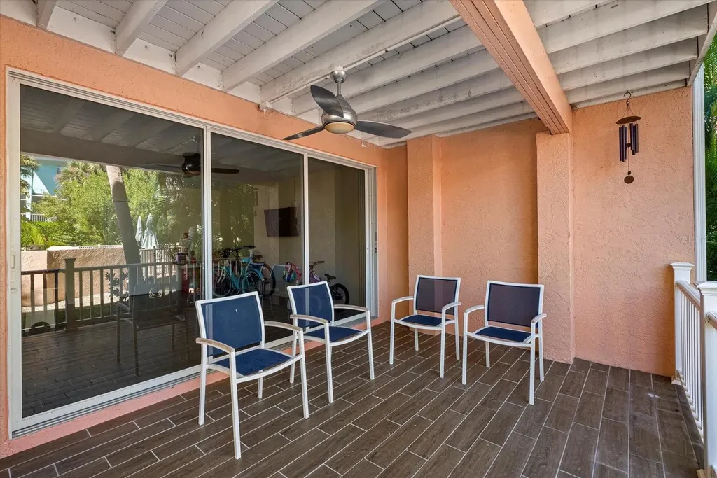 3942 Hamilton Club Circle Sarasota FL 34242