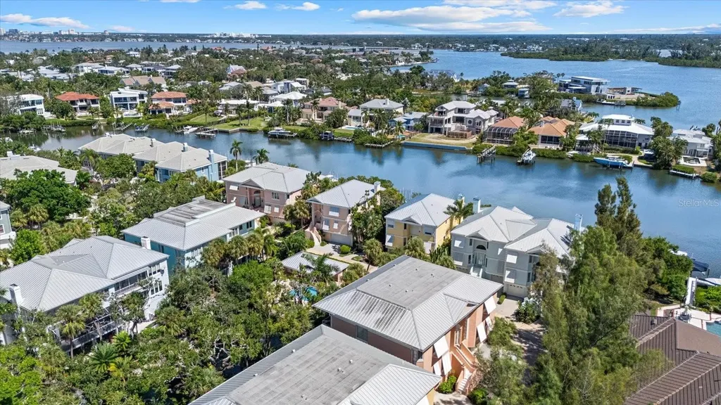 3942 Hamilton Club Circle Sarasota FL 34242