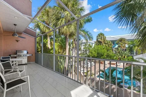 3942 Hamilton Club Circle Sarasota FL 34242