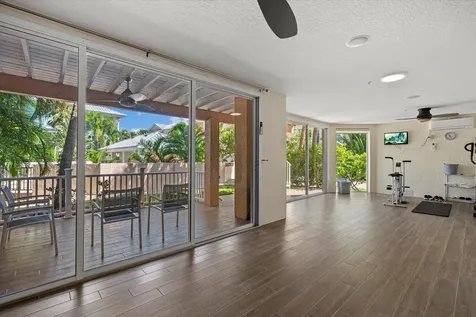 3942 Hamilton Club Circle Sarasota FL 34242
