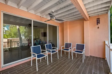 3942 Hamilton Club Circle Sarasota FL 34242