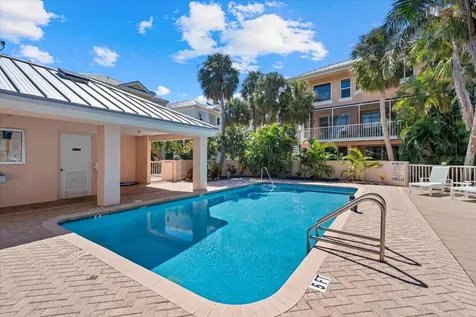 3942 Hamilton Club Circle Sarasota FL 34242