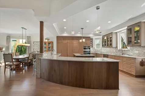 3942 Hamilton Club Circle Sarasota FL 34242