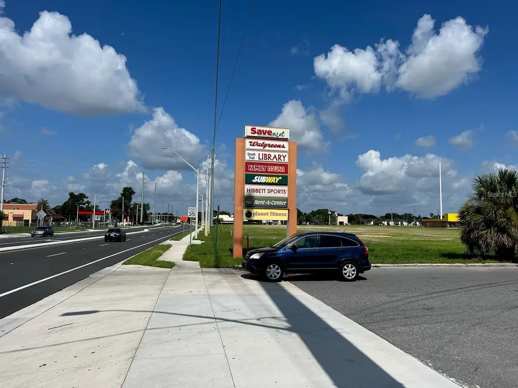 1453 Holden Avenue Orlando FL 32839