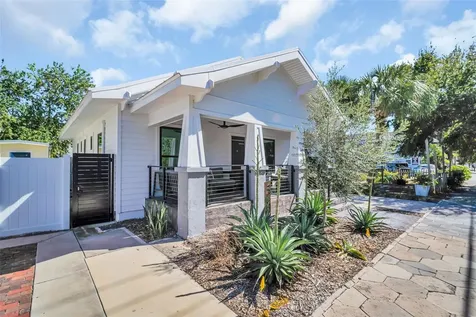 747 2nd Street N St Petersburg FL 33701