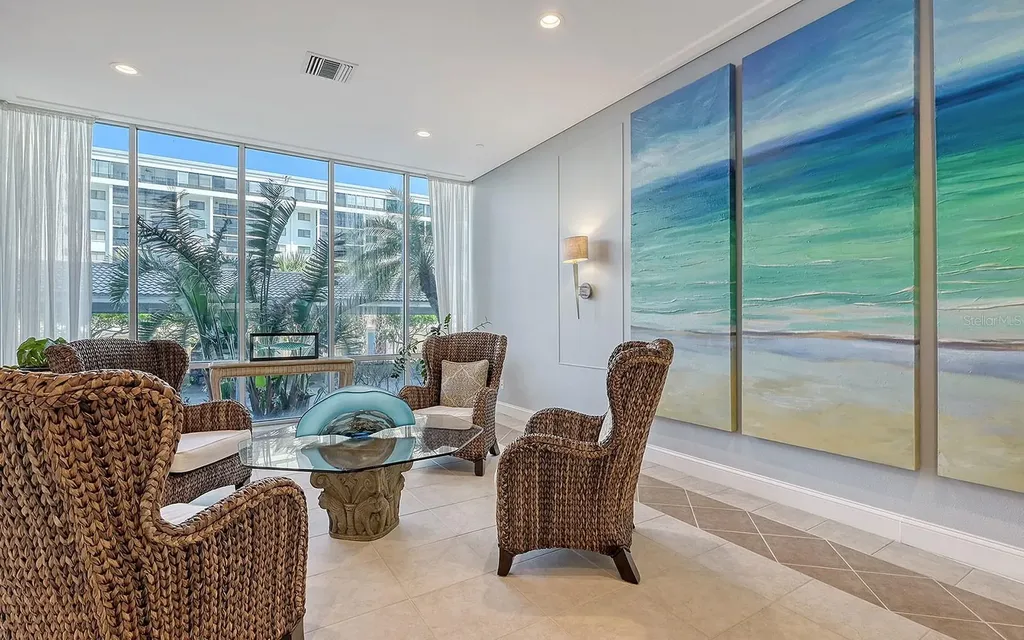 1212 Benjamin Franklin Drive Sarasota FL 34236