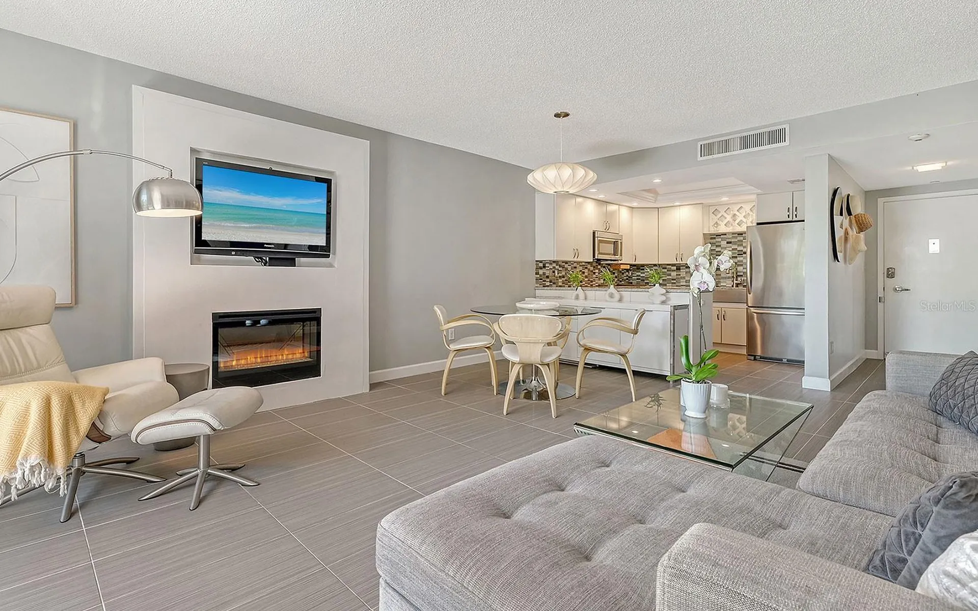 1212 Benjamin Franklin Drive Sarasota FL 34236