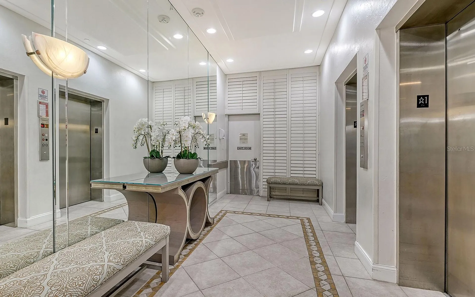 1212 Benjamin Franklin Drive Sarasota FL 34236