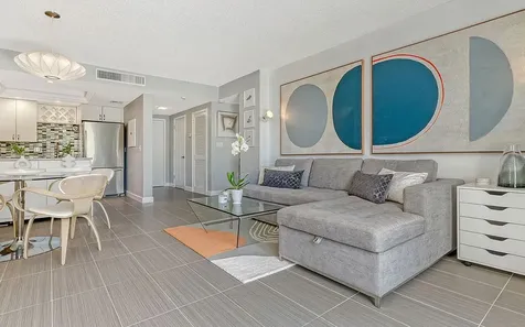 1212 Benjamin Franklin Drive Sarasota FL 34236