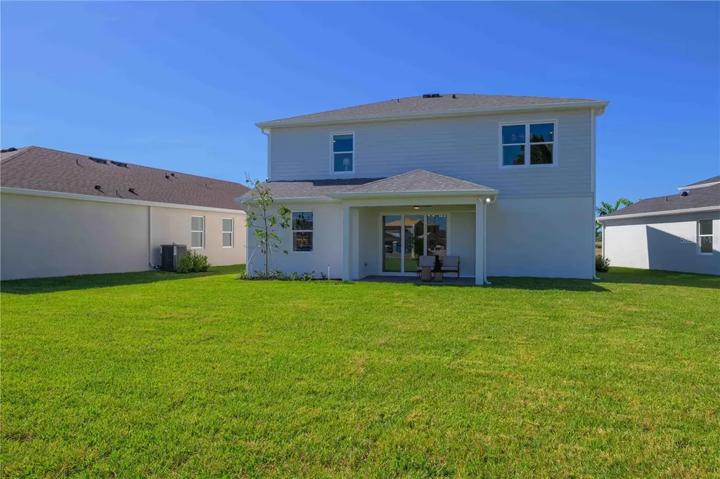 10653 NW Suncrest Loop Port St Lucie FL 34987