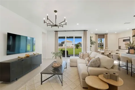 10653 NW Suncrest Loop Port St Lucie FL 34987