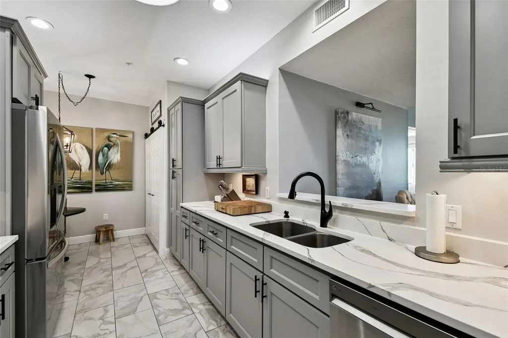 5 Island Park Place Dunedin FL 34698