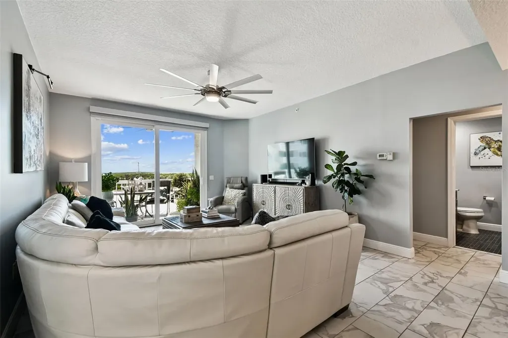 5 Island Park Place Dunedin FL 34698