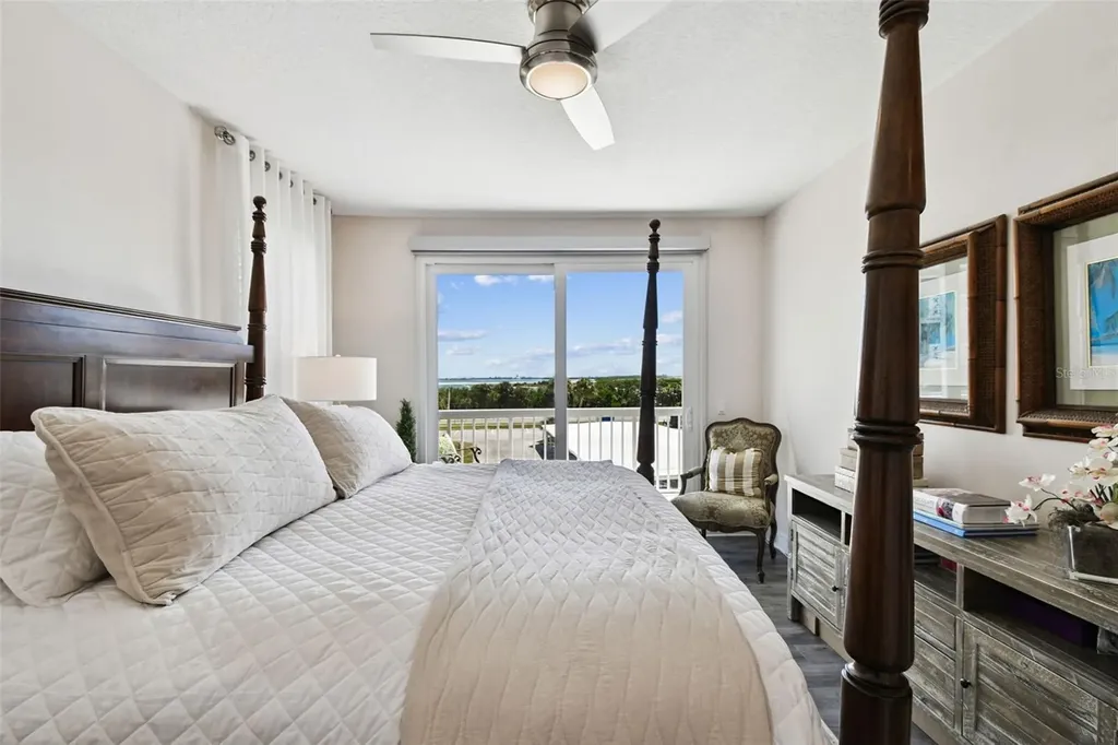 5 Island Park Place Dunedin FL 34698