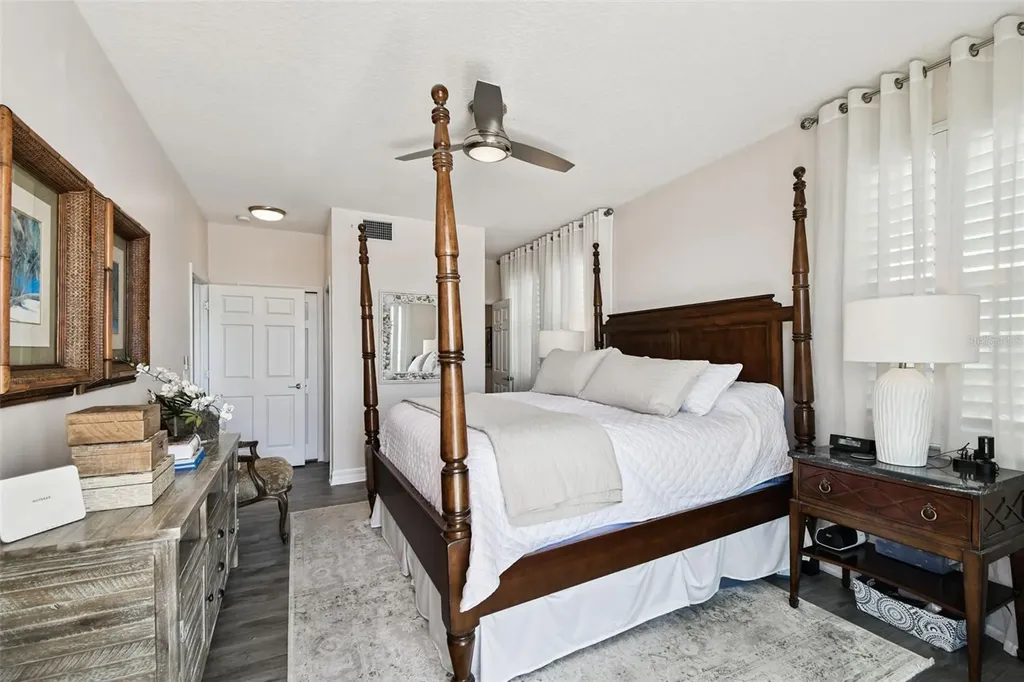 5 Island Park Place Dunedin FL 34698