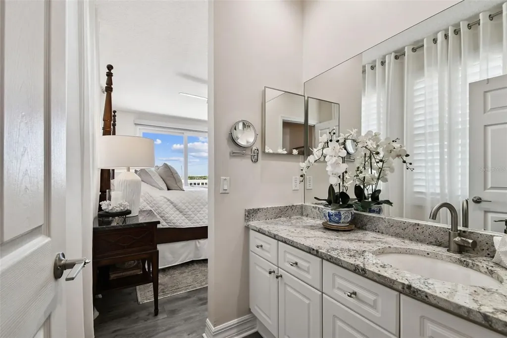 5 Island Park Place Dunedin FL 34698