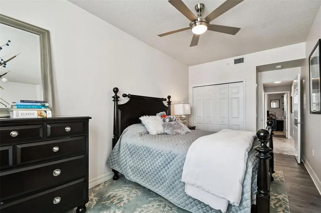 5 Island Park Place Dunedin FL 34698