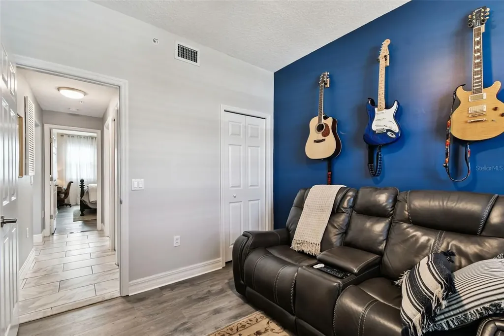 5 Island Park Place Dunedin FL 34698