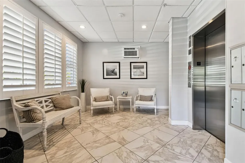 5 Island Park Place Dunedin FL 34698