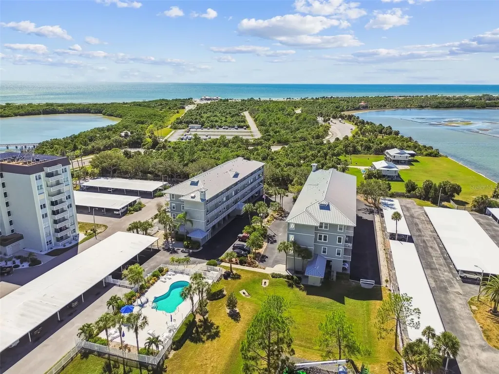 5 Island Park Place Dunedin FL 34698