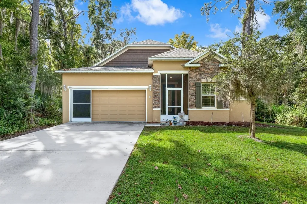 1989 Marsh Hen Village Deland FL 32720