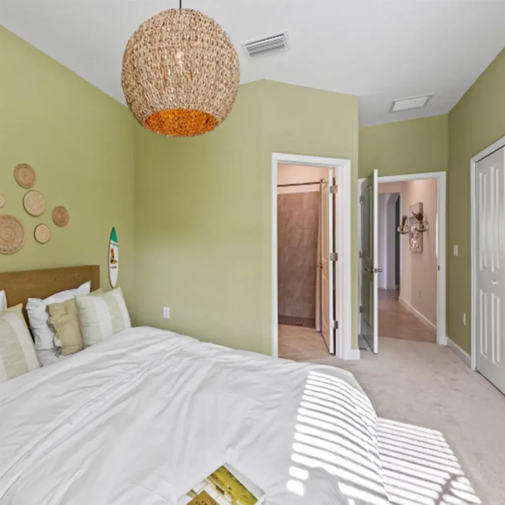 16325 Tradewind Terrace Bradenton FL 34211