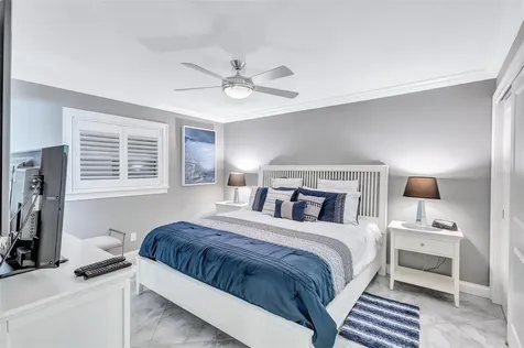 6140 Midnight Pass Road Sarasota FL 34242