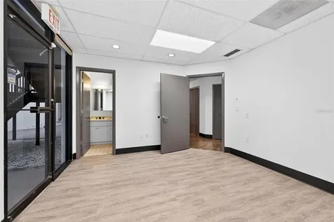 220 N Westmonte Drive Altamonte Springs FL 32714