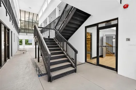 220 N Westmonte Drive Altamonte Springs FL 32714