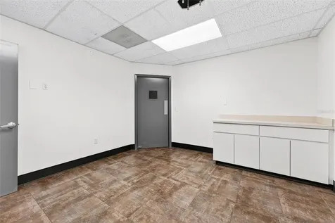 220 N Westmonte Drive Altamonte Springs FL 32714