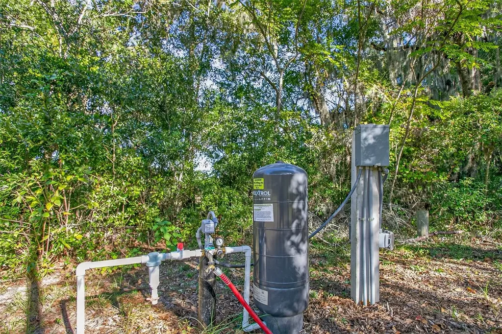 22620 NW 22nd Avenue Newberry FL 32669