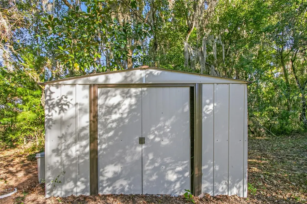 22620 NW 22nd Avenue Newberry FL 32669
