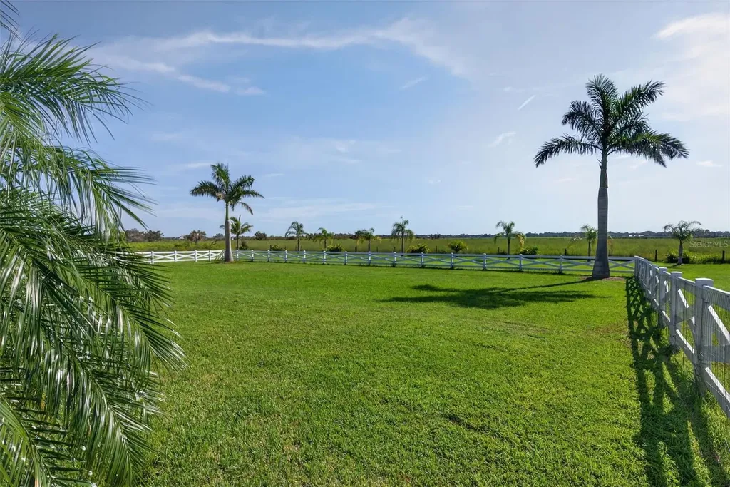 3487 Recurve Circle Sarasota FL 34240