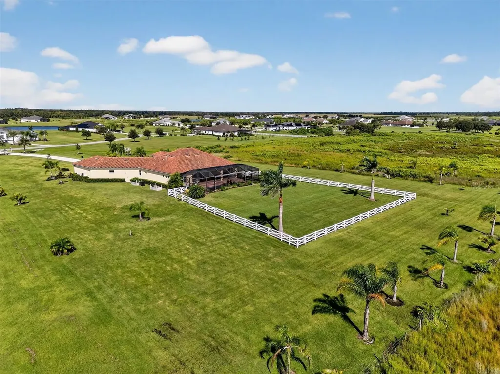 3487 Recurve Circle Sarasota FL 34240