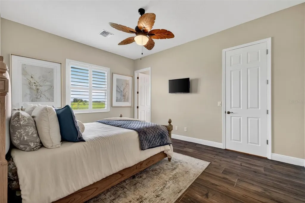 3487 Recurve Circle Sarasota FL 34240