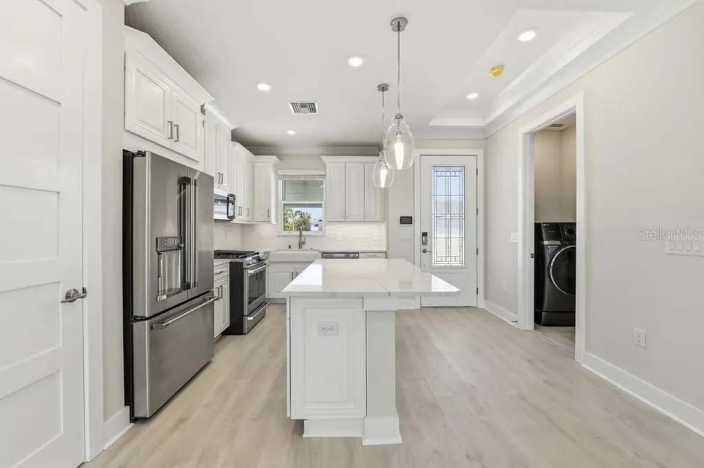4054 Santa Caterina Boulevard Bradenton FL 34211