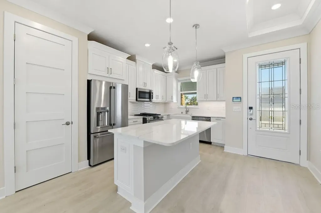 4054 Santa Caterina Boulevard Bradenton FL 34211