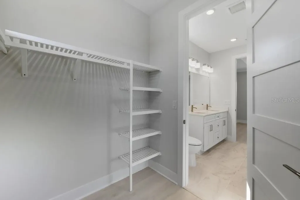 4054 Santa Caterina Boulevard Bradenton FL 34211