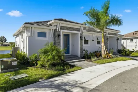 4054 Santa Caterina Boulevard Bradenton FL 34211